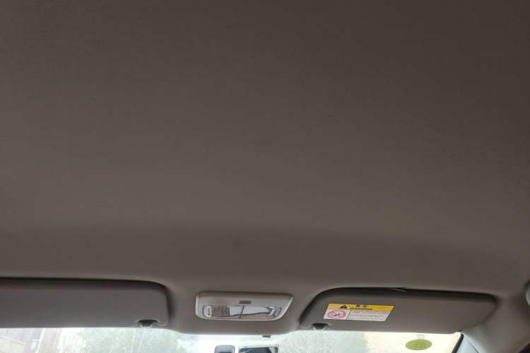 Used Haval H1 2017 Red-Label 1.5L Manual Comfort Model
