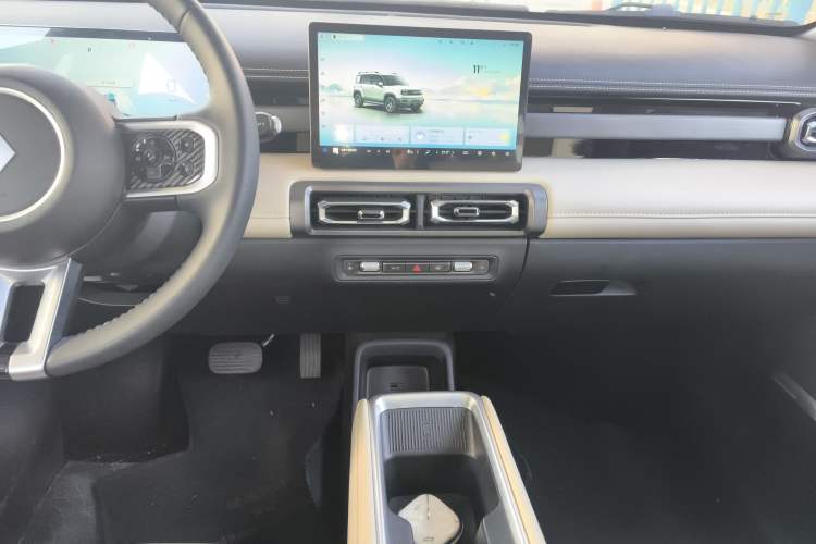 Used Baojun Spark EUV 2024 Prestige Edition 4 Seats
