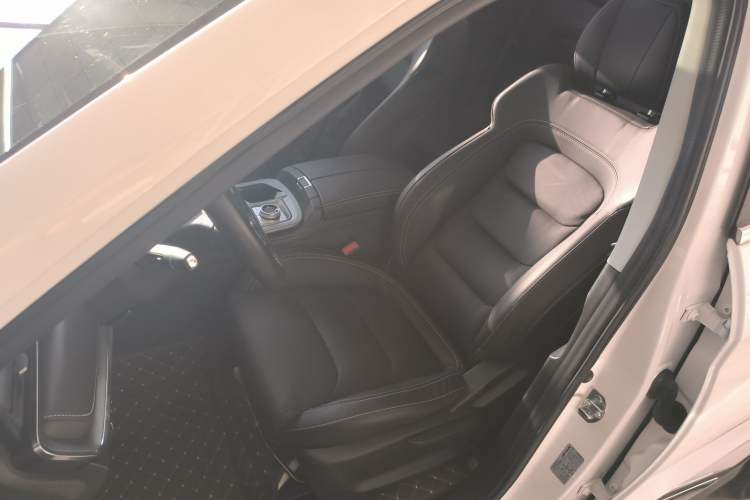 Used JETOUR X70 PLUS 2021 1.5T Manual Lin 5-Seater