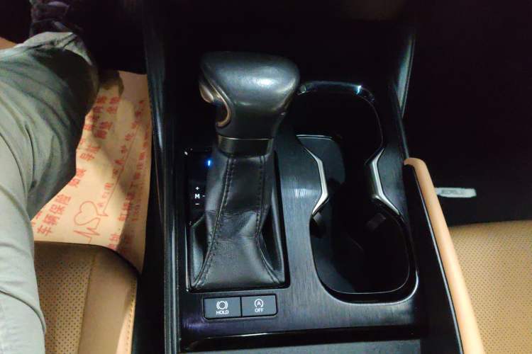 Used Lexus ES 2022 200 Excellence Edition