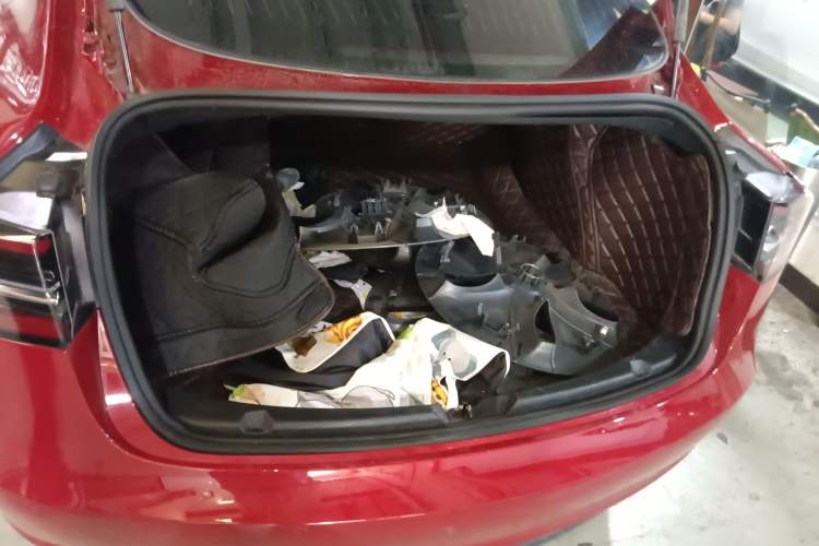 Used Tesla Model 3 2019 Standard Range Rear-Drive Upgraded Version
