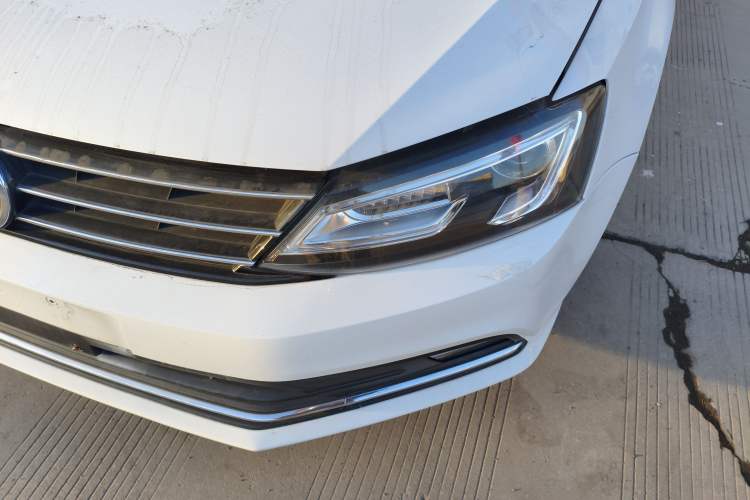 Used Volkswagen Sagitar 2016 230TSI 25th Anniversary Edition
