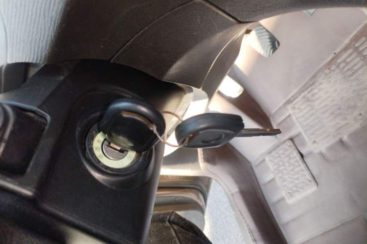 Used Wuling Hongguang 2015 1.2L S Base Model China V Standard
