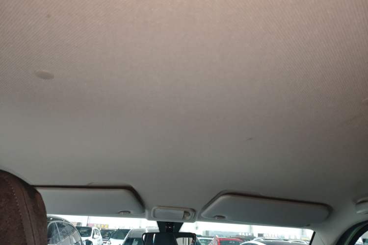 Used Wuling Hongguang MINIEV 2021 Macaron Premium Model – Lithium Iron Phosphate
