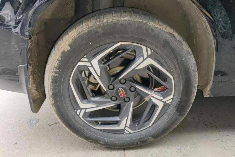 Used Hongqi HS3 2023 1.5T Two-Wheel Drive Shanwei Edition
