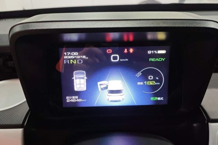 Used Wuling Hongguang MINIEV 2022 GAMEBOY 200km Gaming Edition with Lithium Iron Phosphate
