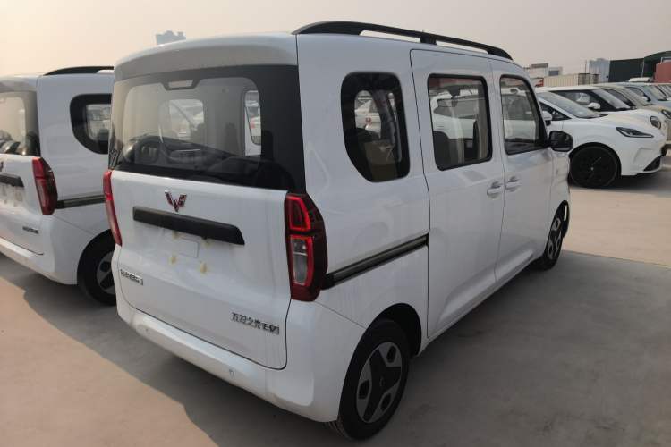 Used Wuling Zhiguang New Energy 2025 Comfort Model
