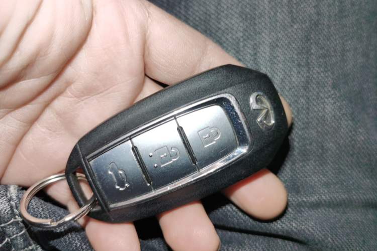 Used Infiniti Q50L 2021 2.0T Enjoyment Edition
