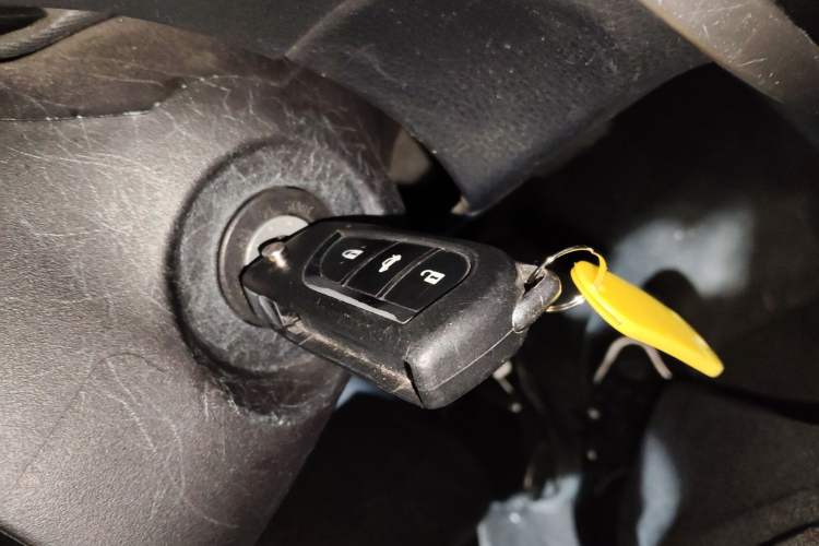 Used Toyota YARiS L 2022 1.5L CVT Leading PLUS Edition