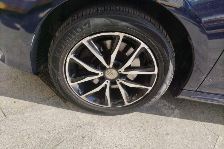 Used BYD Song MAX 2017 1.5T Automatic Smart Connect Prestige 7-Seater