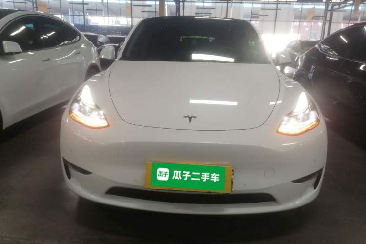 Used Tesla Model Y 2022 Performance High-Performance All-Wheel-Drive Version
