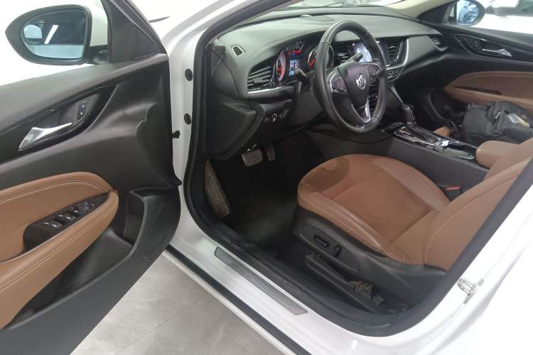 Used Buick Regal 2019 20T Elite Version China VI Standard
