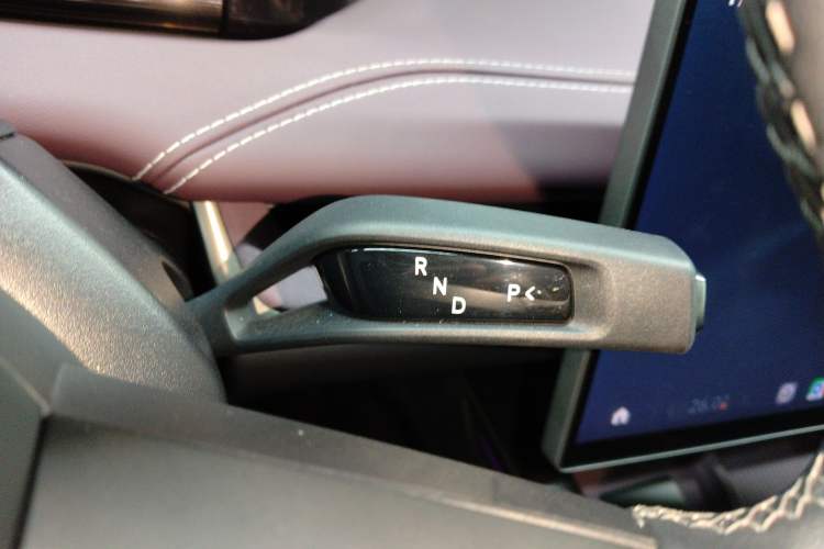 Used  SU7 2024 Rear-Drive Ultra-Long Range Advanced Pro-Level Intelligent Driving Version
