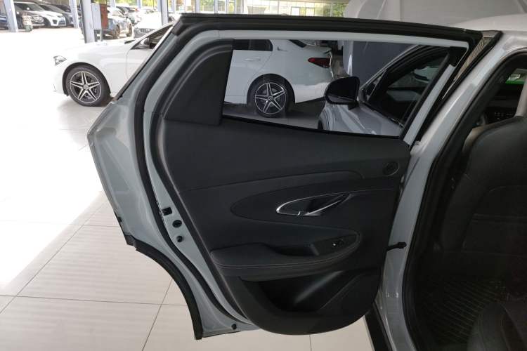 Used Changan UNI-T 2022 1.5T Prestige Version
