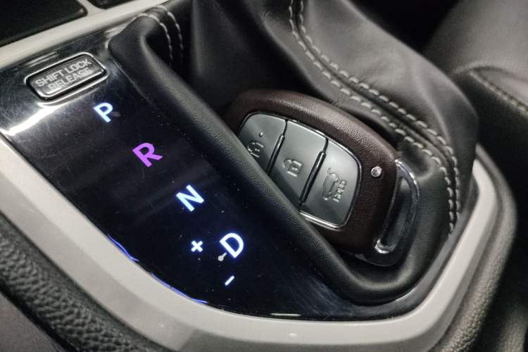 Used Hyundai ix25 2017 1.6L Automatic Smart Version
