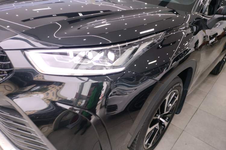 Used Toyota Crown Land Cruiser 2023 2.5L HEV Four-Wheel Drive Luxury Edition
