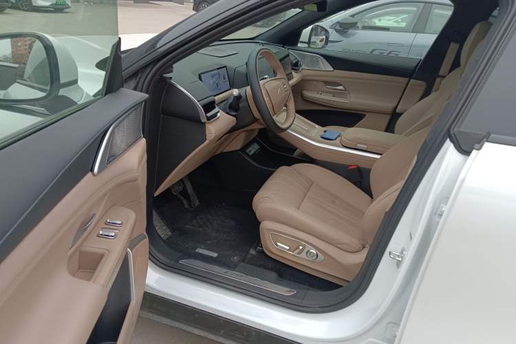 Used XPeng G9 2025 625 Long-Range Max