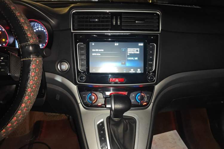 Used Haval M6 2018 Revised Version 1.5T DCT Two-Wheel Drive Elite Edition
