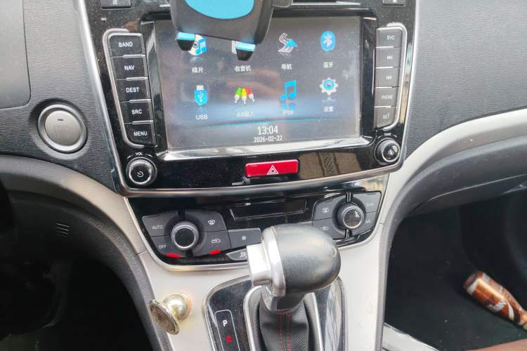 Used Haval H6 2015 Sport Edition 1.5T Automatic Two-Wheel Drive Luxury Model