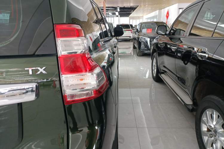 Used Toyota Prado 2016 2.7L Automatic Standard Edition
