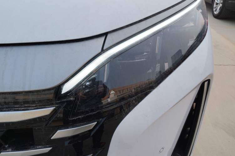 Used BYD Xia 2025 DM-i 1.5T 180km Beyond Edition
