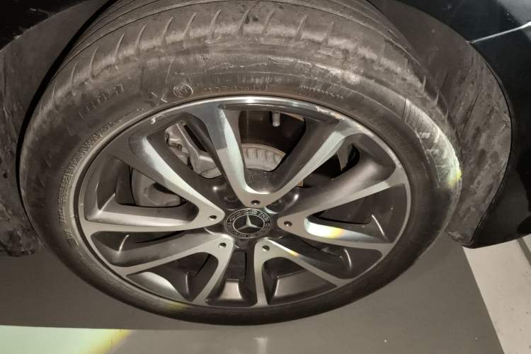 Used Mercedes-Benz E-Class 2019 E 200 L
