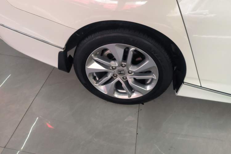 Used Honda Accord 2018 260TURBO Elite Edition China VI

