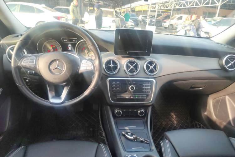 Used Mercedes-Benz GLA 2016 GLA 200 Sport Edition
