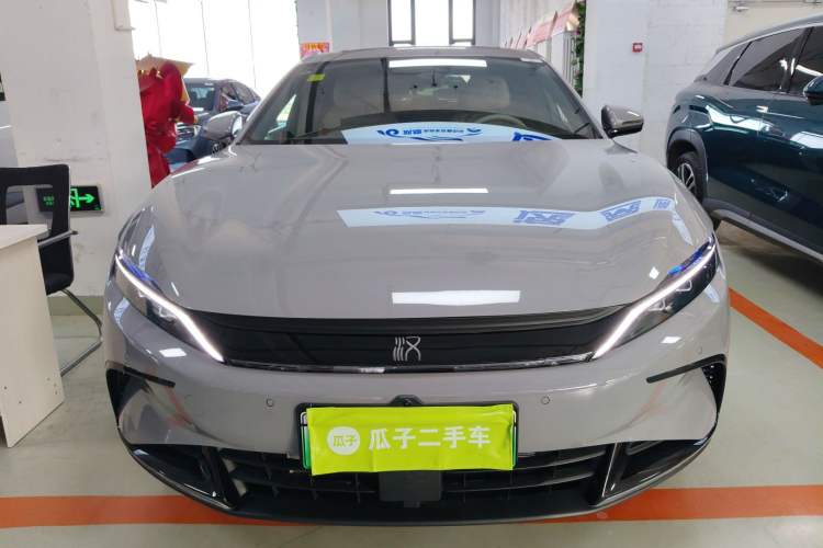 Used BYD Han 2025 DM-i Smart Drive 125KM Prestige Model

