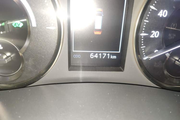 Used Toyota Alphard 2020 Dual-Engine 2.5L Luxury Edition
