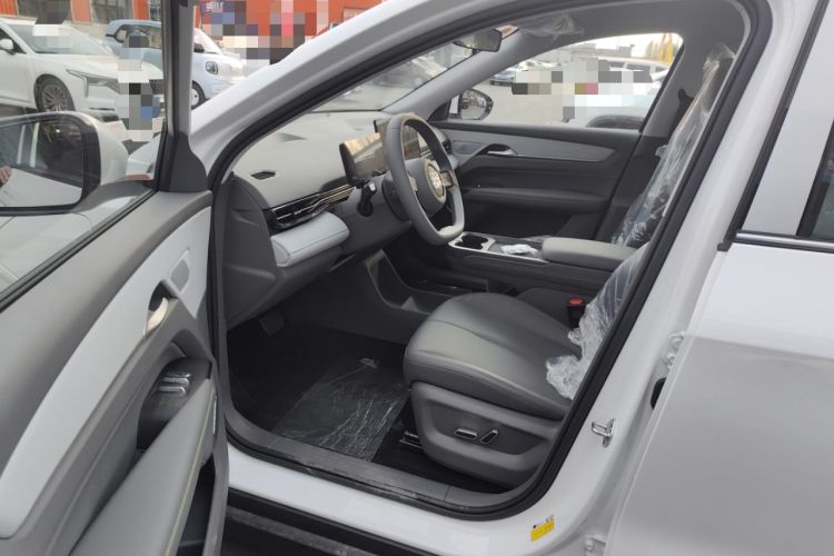 Used Bestune Yueyi 03 2025 445km Joyful Edition
