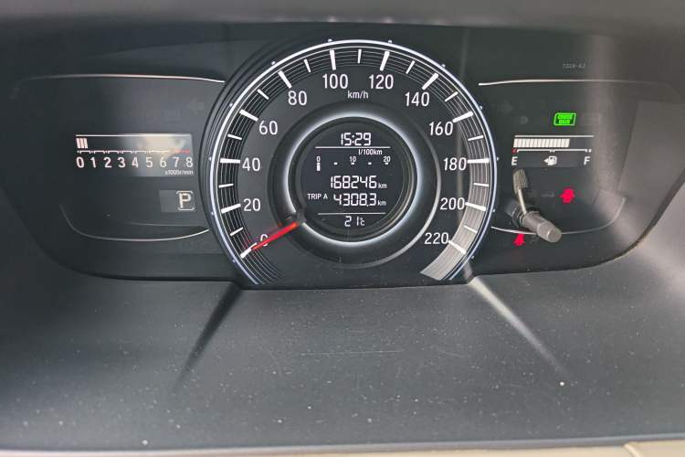 Used Honda Odyssey 2015 Updated Version 2.4L Smart Edition