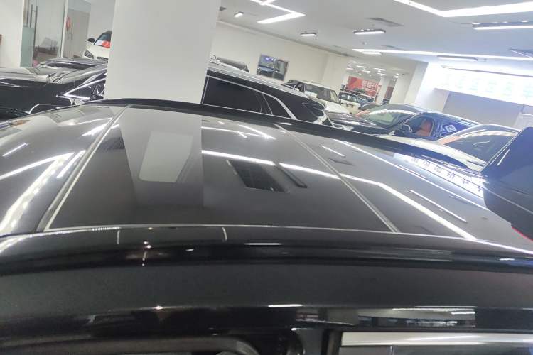 Used Toyota Wildlander 2023 Dual-Motor 2.5L E-CVT Four-Wheel Drive Prestige Edition
