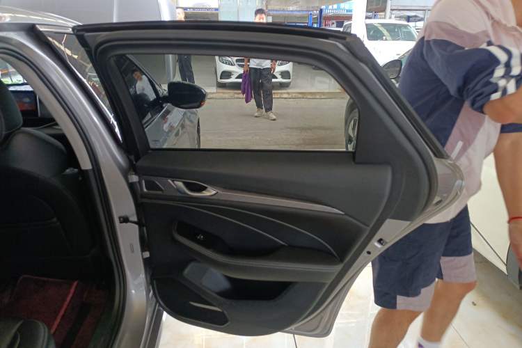 Used Geely Auto Preface 2021 2.0TD Luxury Version
