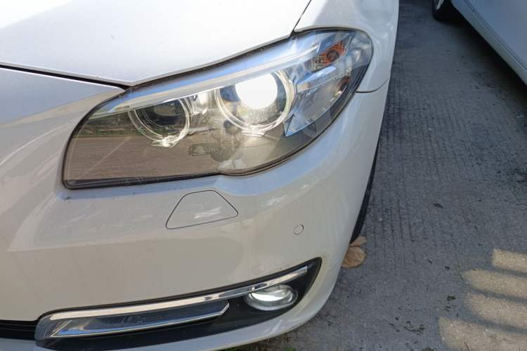 Used BMW 5 Series 2014 525Li Leading Model