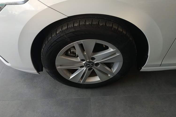 Used Volkswagen Golf 2023 200TSI DSG