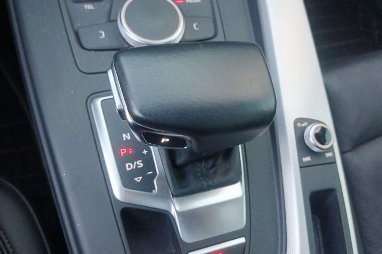 Used Audi A5 2017 Sportback 45 TFSI Fashion Model
