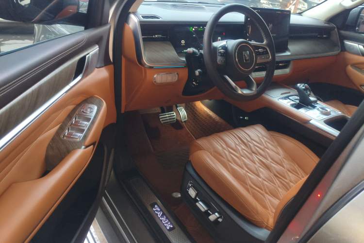 Used Tank 500 2023 3.0T Sport Edition Realm-Design 7-Seater
