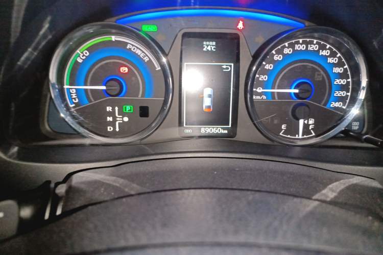 Used Toyota Corolla 2017 Revised Dual-Engine 1.8L E-CVT Leading Edition
