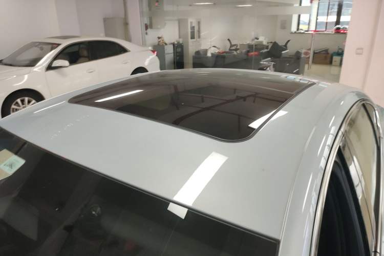 Used BYD Qin L 2025 DM-i Smart Drive 120KM Superior Model
