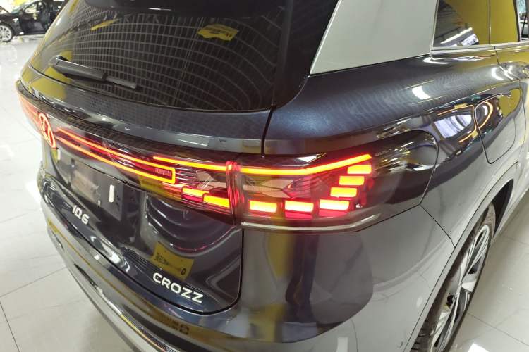 Used Volkswagen ID.6 CROZZ 2022 Long-Range PRO Edition