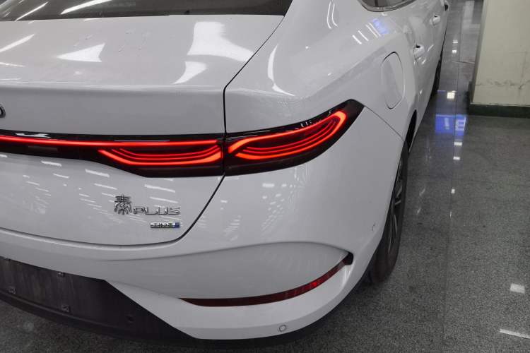 Used BYD Qin PLUS 2025 DM-i Smart Drive 120KM Superior Model