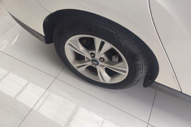 Used Ford Focus 2017 Sedan 1.6L Automatic Comfort Plus SmartDrive Edition
