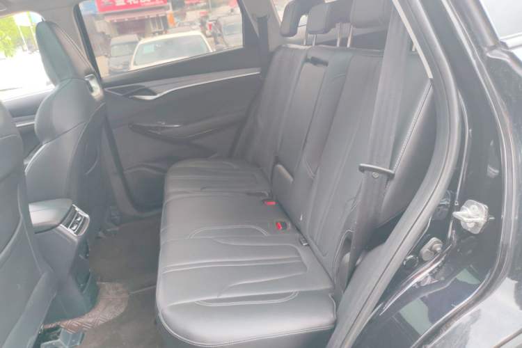 Used Changan CS75 PLUS 2022 1.5T Automatic Luxury Model
