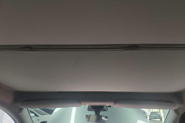 Used Tesla Model Y 2022 Long-Range All-Wheel-Drive Version