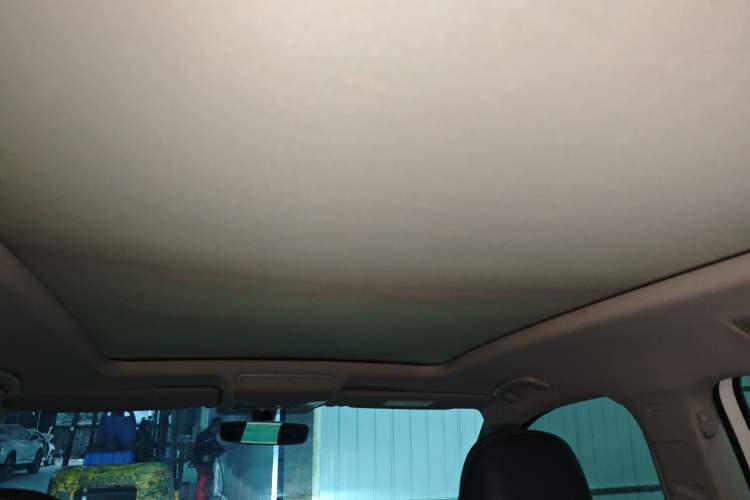 Used Volkswagen Tiguan L 2021 330TSI Automatic Two-Wheel Drive R-Line Enhanced Edition
