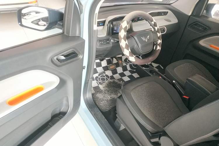 Used Wuling Hongguang MINIEV 2020 Freedom Version Lithium Iron Phosphate