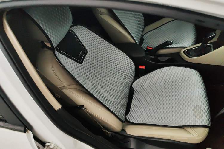 Used Buick GT 2019 15T Dual-Clutch Connected Elite Model China VI
