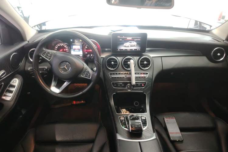 Used Mercedes-Benz C-Class 2017 Restyled C 180 L Fashion Edition Sport Version
