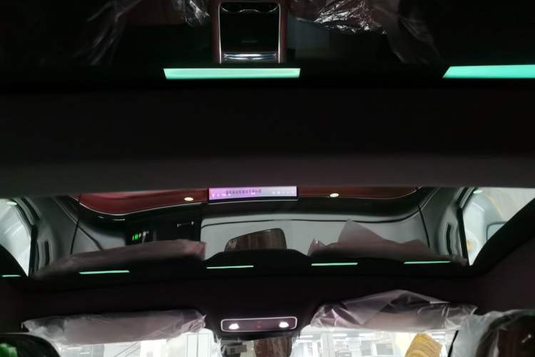 Used Hima Luxeed S7 2024 Pro Model
